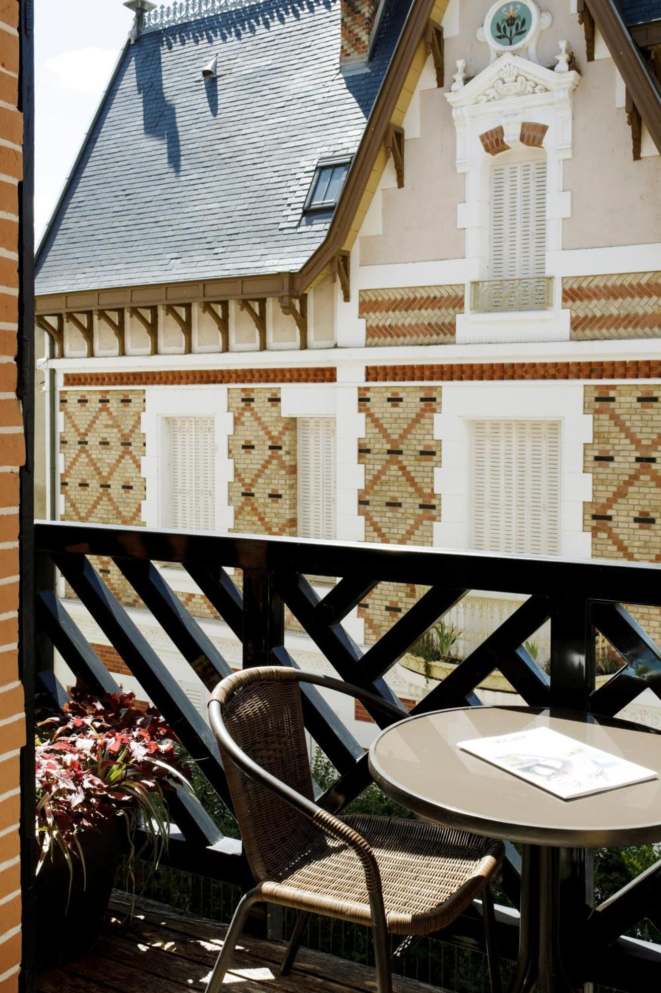 Maison Decoret - Relais & Chateaux Vichy Kültér fotó